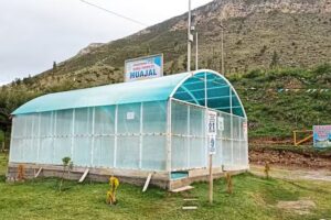 «Aguas Termales» de Huajal