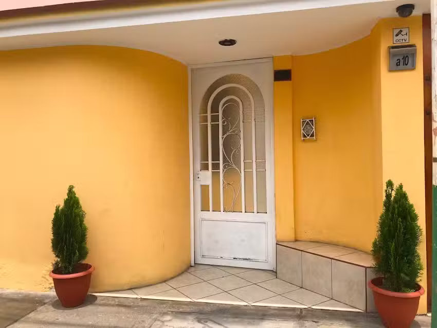 Airport Express Homestay