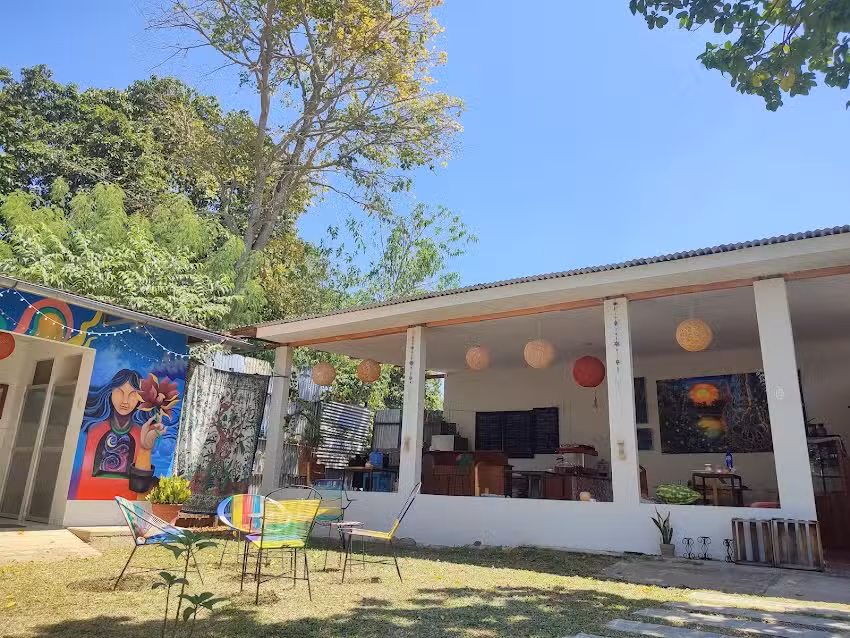 ALMÁZYGO, Casa Hospedaje con Cafetería