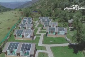 Alpaca Expeditions Glass Cabañas