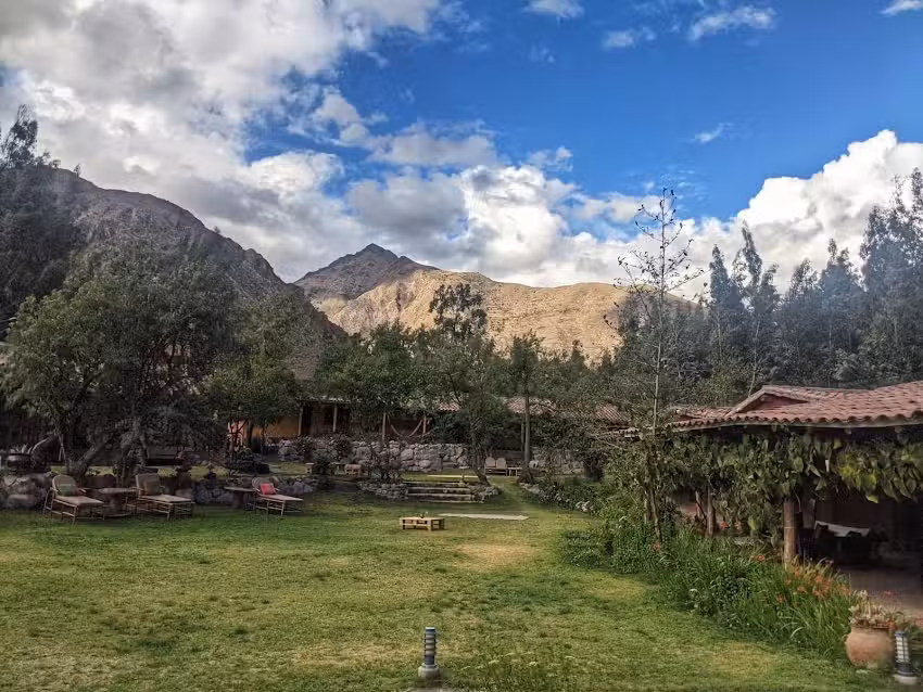 Andean Wings Hotels & Travel