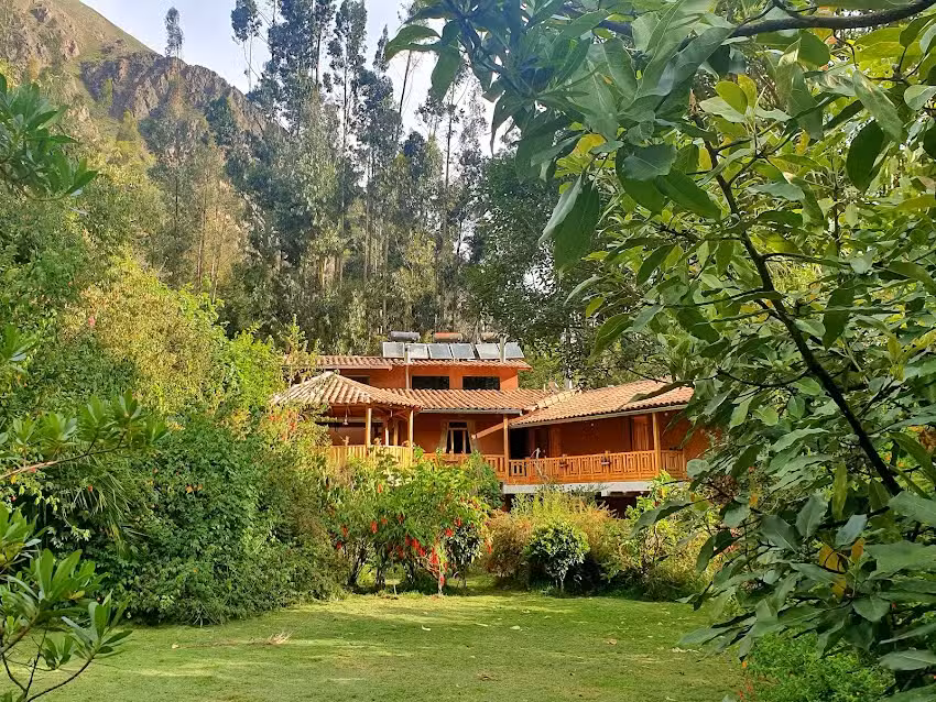 Birds Hotel Molino Sacred Valley Peru