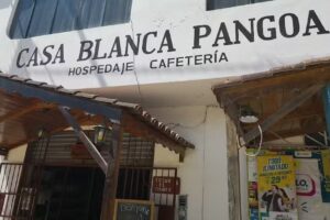 Casa blanca hospedaje cafeteria