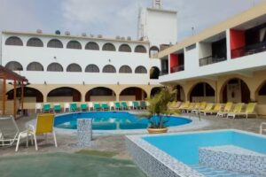 Casa Hospedaje San Bartolo Beach