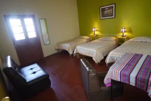 Deicychain House AQP