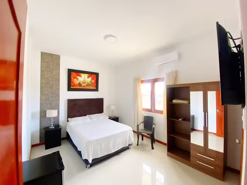 DELUXE HOTEL TALARA a 5 minutos de plaza de armas y aeropuerto