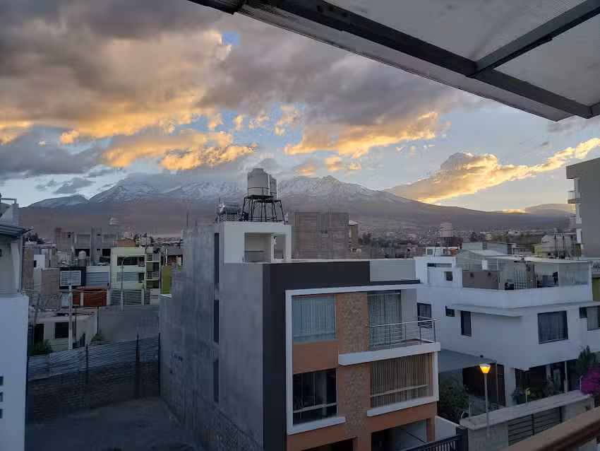 Departamento Amoblado La Pradera – Arequipa / Furnished Apartment