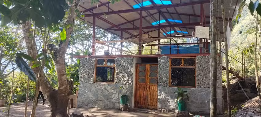 Etrita Inkas Hostel – Lucmabamba