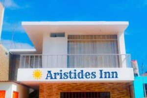 Hospedaje Aristides Inn