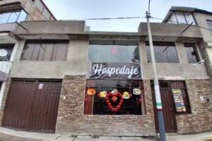 HOSPEDAJE CAFETERÍA PUQUINA