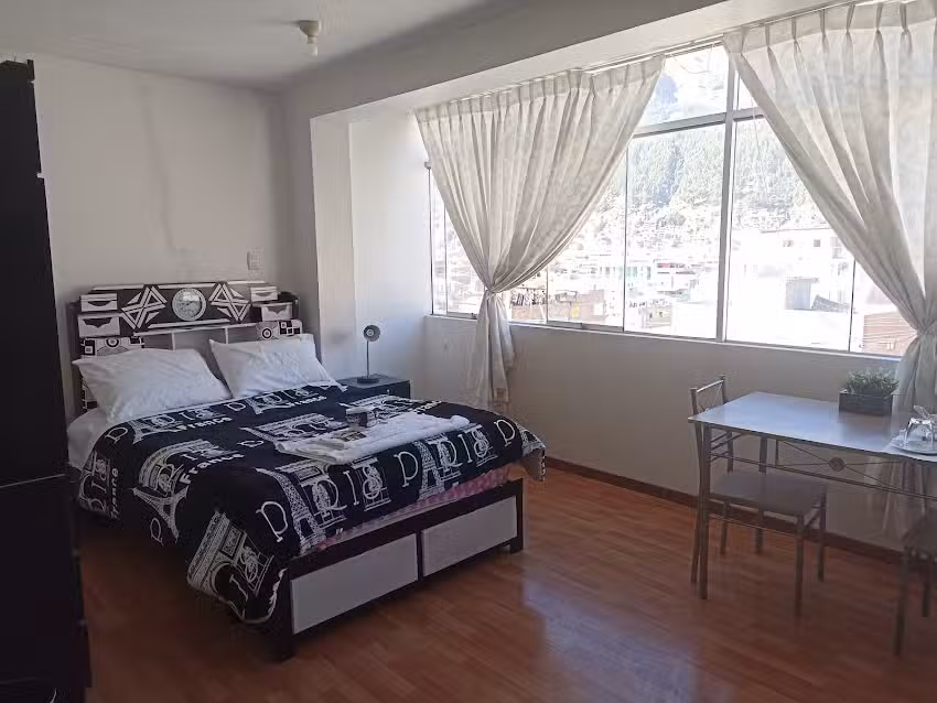 Hospedaje: Casa de huéspedes «El Mercurio»