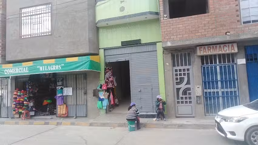 HOSPEDAJE «CASTILLO»