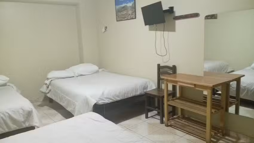 HOSPEDAJE EL ENCANTO