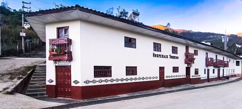 Hospedaje El Torreon