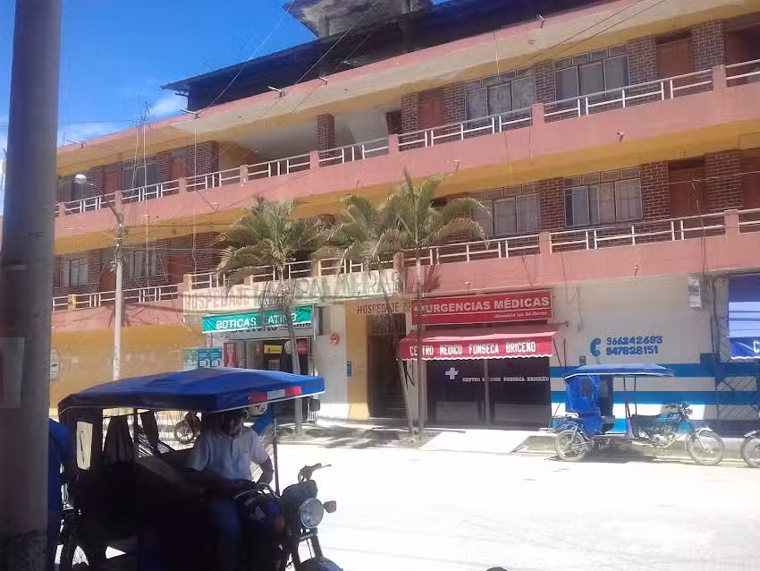 Hospedaje Las Palmeras