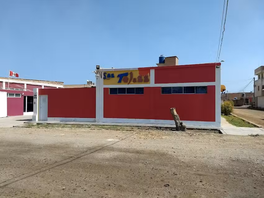 Hospedaje Las Tejass