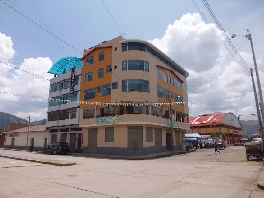 Hospedaje Santa Cruz