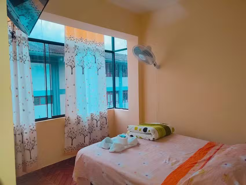 HOSPEDAJE «SHEYLA»