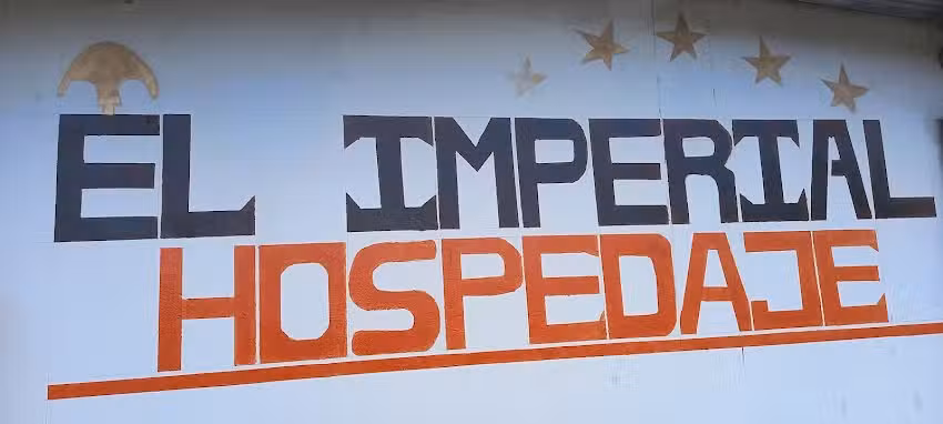 Hospedaje y habitaciones: EL IMPERIAL «Comodidad y discreción»