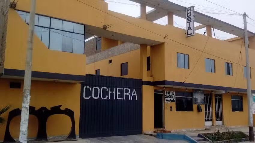 Hostal «Buen Gusto – Giancarlo»