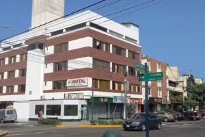 Hostal César Alberto