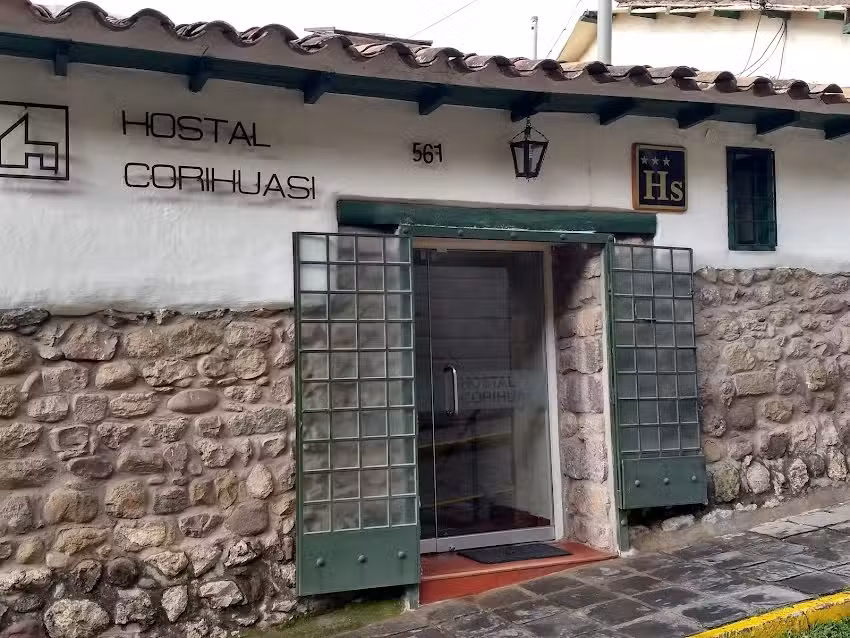 Hostal Corihuasi