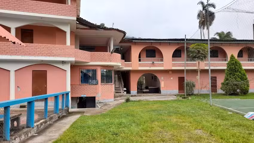 HOSTAL HUANUCO