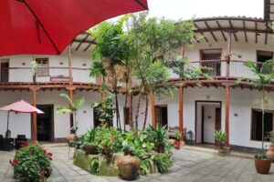 Hostal «La casona Monsante»