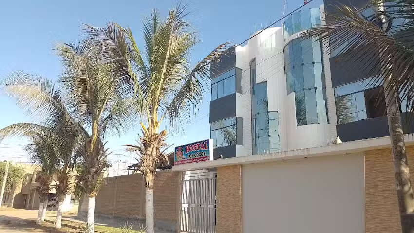 Hostal los cocos