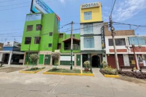 HOSTAL LOS JARDINES