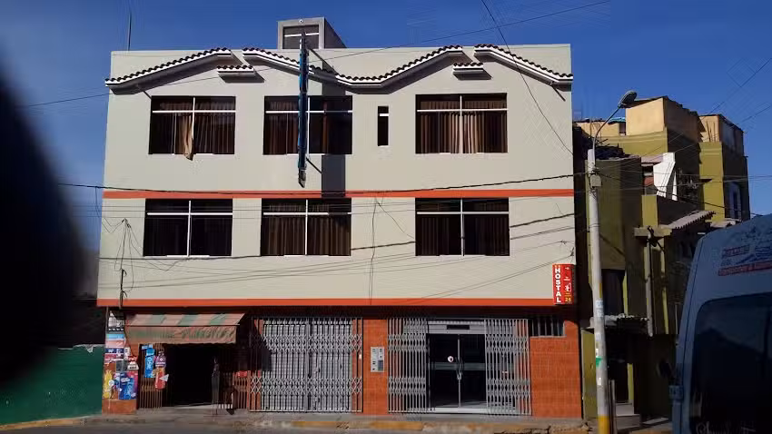 HOSTAL NORMA 2 ESTRELLAS CON COCHERA