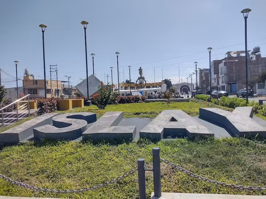 Hostal Plaza Pacifico