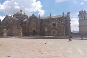 HOSTAL RESIDENCIAL LAMPA