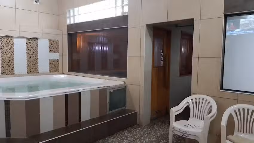 Hostal Sauna Cesar’s