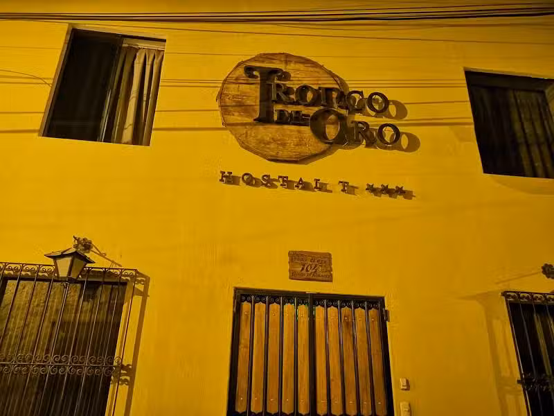 Hostal Tronco de Oro
