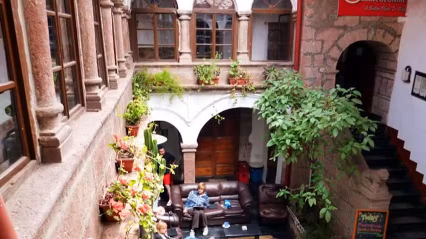 Hostel Pirwa Colonial