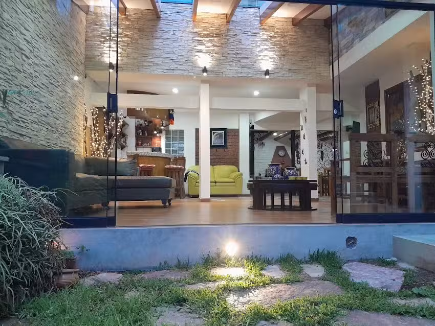 Hosting Home – Casa Bella