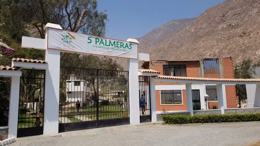 Hotel 5 Palmeras Santa Rosa de Quives