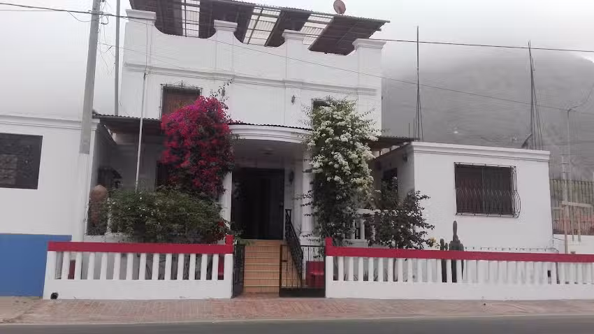 Hotel Casa Blanca