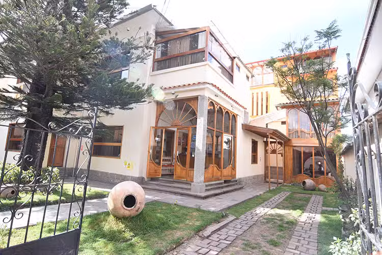 HOTEL CENTENARIO INN