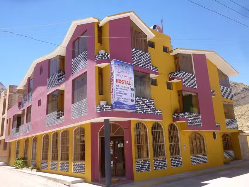 HOTEL LOS PORTALES DE CHIVAY