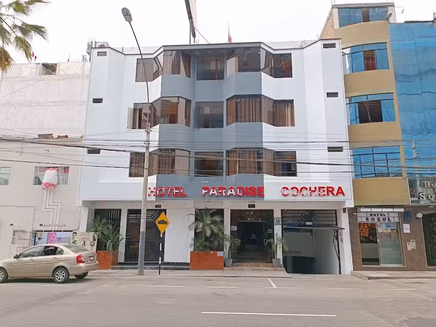 Hotel Paradise Lince