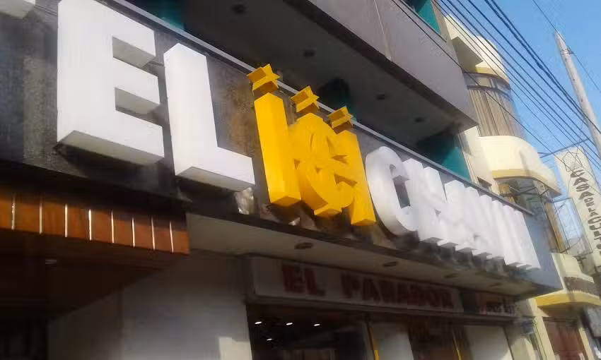 Hotel Plaza Barranca