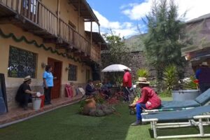 Hotel Polleria HUAYHUASH