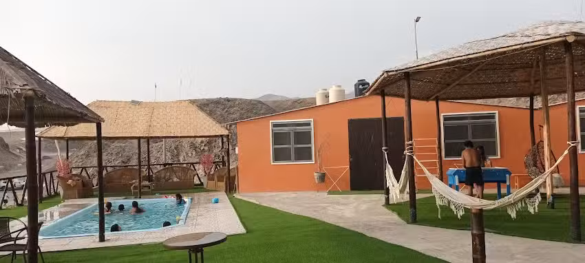Hotel – Restaurant «Caleta Arantas – Huacchiray»»