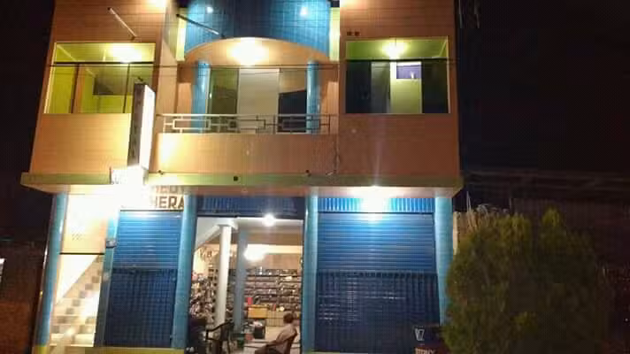 Hotel , Restaurante y Gimnacio MÓNACO