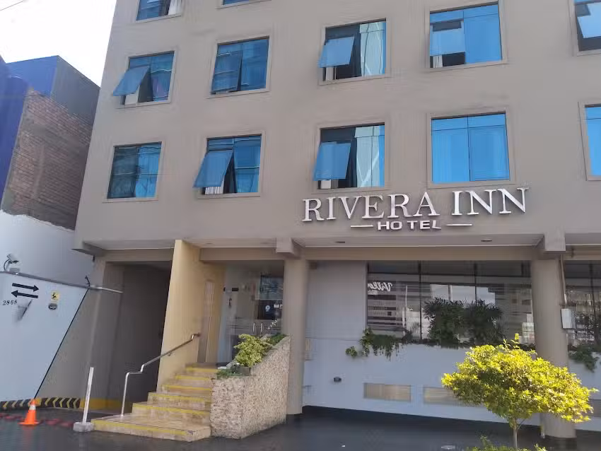 Hotel Rivera Inn