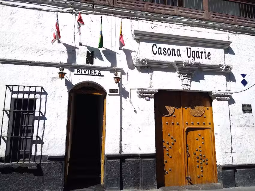 Hotel Riviera Colonial