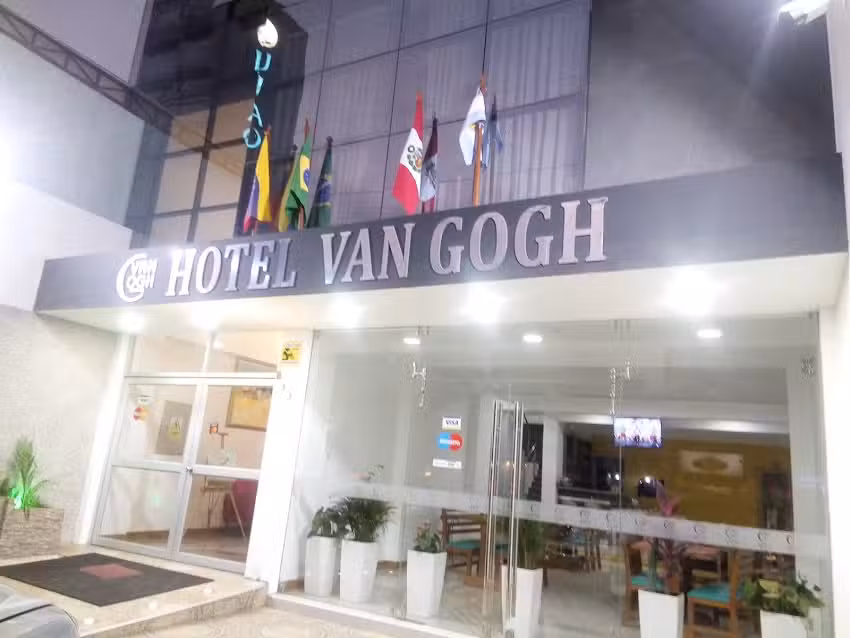 HOTEL VAN GOGH