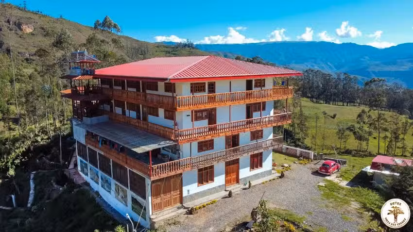 HOTEL VILLA LOS CEDROS